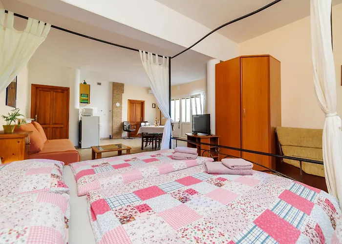 Info Апартаменты