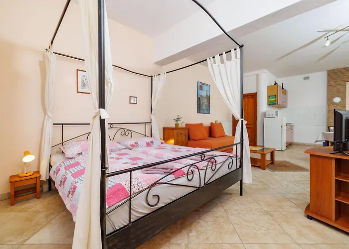 Info Апартаменты