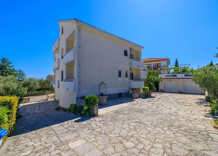 Info Апартаменты