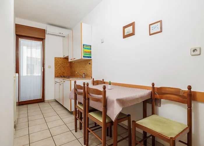 Апартаменты Info Крк