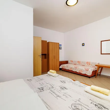 Info Apartman Krk Town