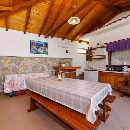 Appartement Info Krk Town