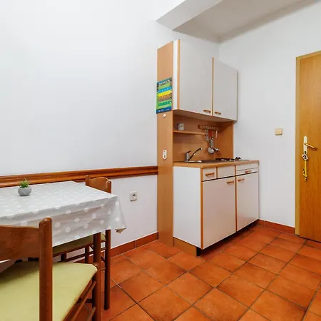 Lägenhet Info Krk Town